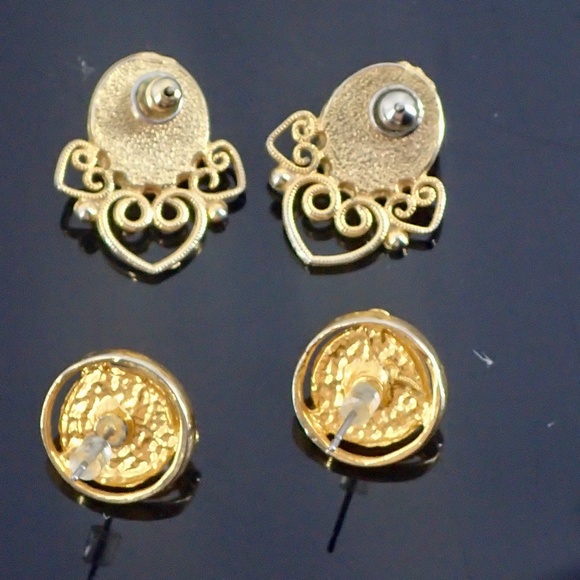 Gold Tone Pearl Earrings Set of 2 Women's Post Classic for Dress Jewelry Gifts - Picture 5 of 5